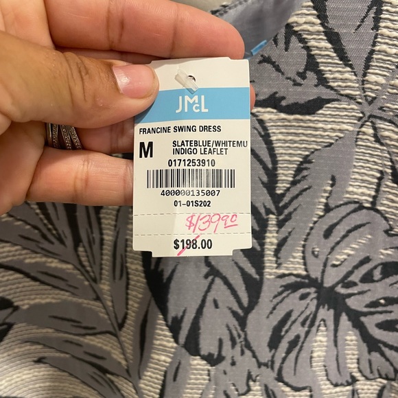 High quality dress-beach/wedding/work event! - Picture 2 of 3